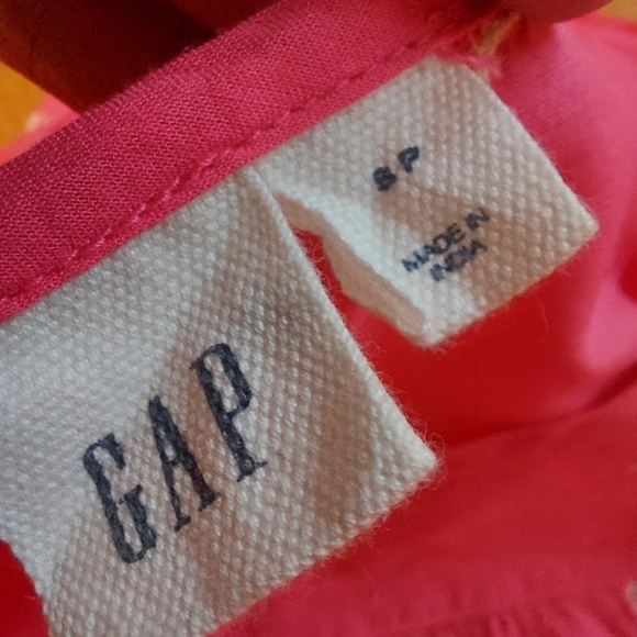 GAP Embroidered Top - Picture 4 of 5